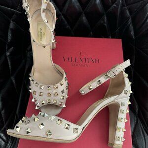 Valentino Beige/Pink Leather Rockstud Ankle Heels